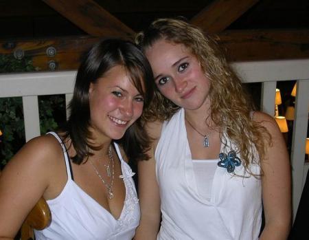 c'est nana et sabrina
